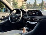 Hyundai Sonata-12