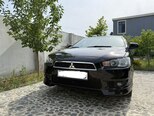 Mitsubishi Lancer-4