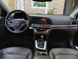 Hyundai Elantra-6