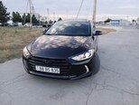 Hyundai Elantra-11