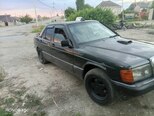 Mercedes 190-5