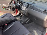 Nissan Tiida-6