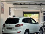 Hyundai Santa Fe-12