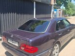 Mercedes E 220-7