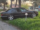 Mercedes E 240-2