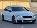 BMW 330-1