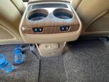 Kia Carnival-8