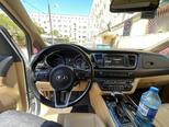Kia Carnival-11