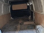 Ford Transit-13