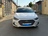 Hyundai Avante-1