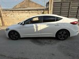 Hyundai Avante-5