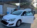 Opel Astra-9