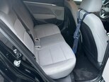 Hyundai Elantra-11