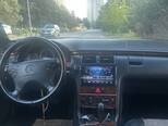Mercedes E 200-5