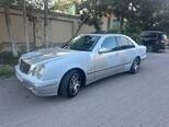 Mercedes E 200-8