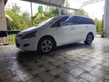 Mitsubishi Grandis-13