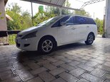 Mitsubishi Grandis-12