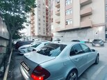 Mercedes E 220-6