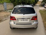 Mercedes B 170-8