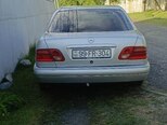 Mercedes E 200-2