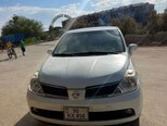 Nissan Tiida-1