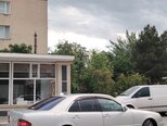 Mercedes E 320-5