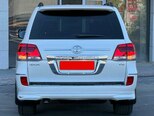Toyota Land Cruiser-7