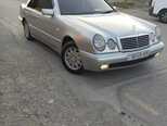 Mercedes E 240-3