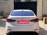 Hyundai Elantra-3