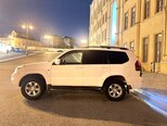 Toyota Land Cruiser Prado-5