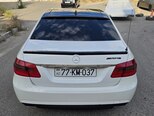 Mercedes E 300 4MATIC-4