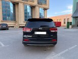 Kia Sorento-4