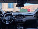 Kia Sorento-8