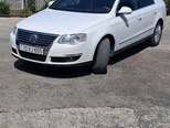 Volkswagen Passat-1