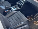 Volkswagen Passat-12