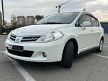 Nissan Tiida-8