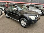 Mitsubishi Pajero-2