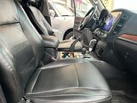Mitsubishi Pajero-5