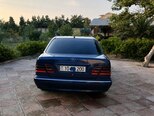 Mercedes E 220-2