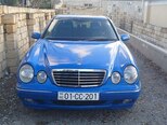 Mercedes E 270-1