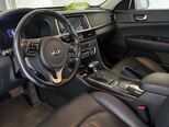 Kia K5-3