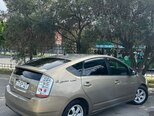 Toyota Prius-5