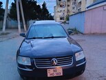 Volkswagen Passat-1