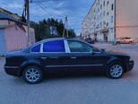 Volkswagen Passat-4