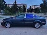 Volkswagen Passat-5