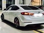 Hyundai Elantra-4