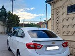 Chevrolet Cruze-10