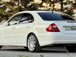 Mercedes E 240-13