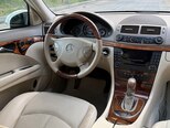Mercedes E 240-17