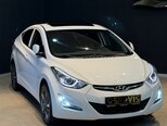 Hyundai Elantra-5